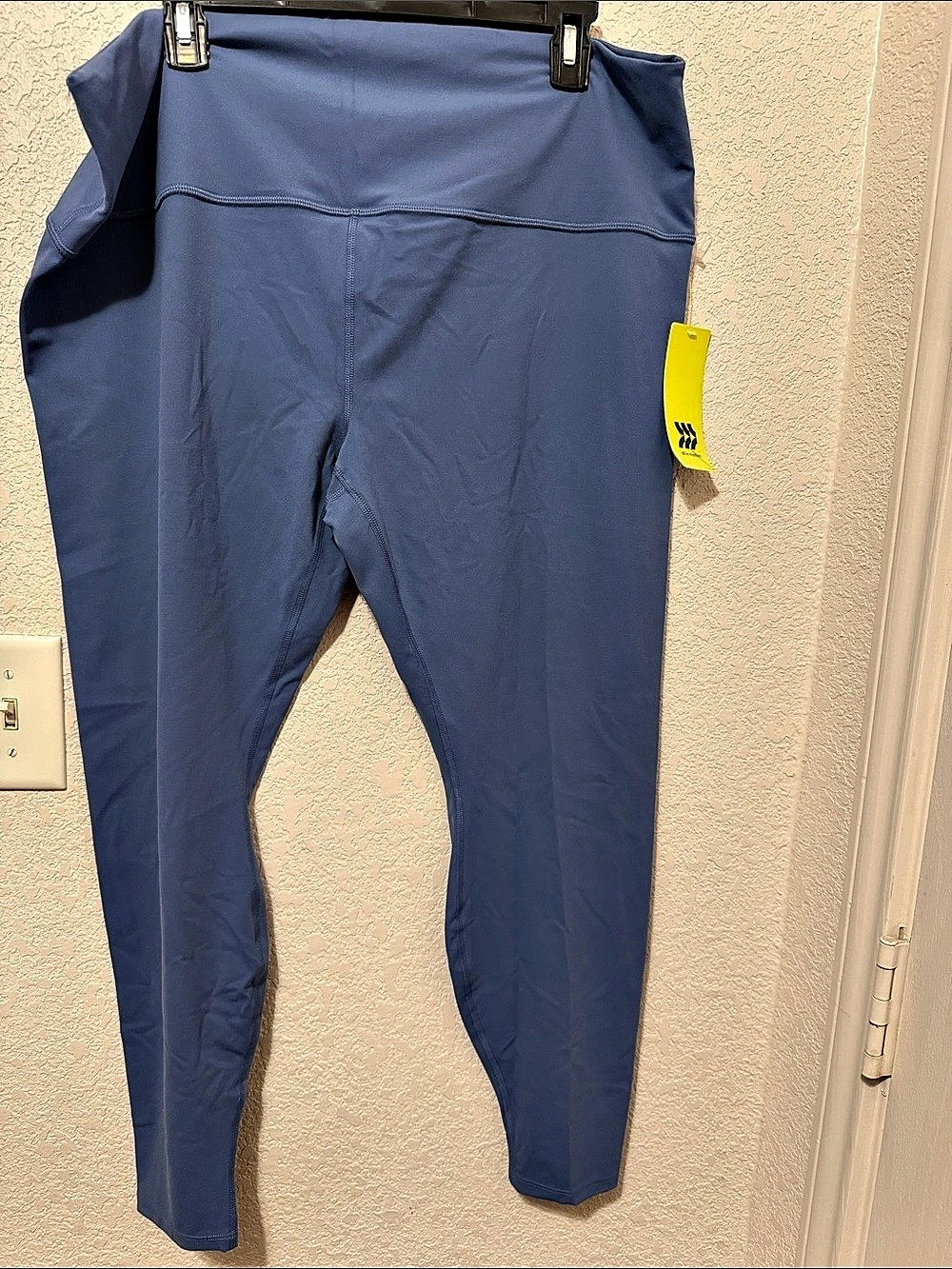 All in Motion Everyday Soft Ultra High Rise Full Length Leggings Blue